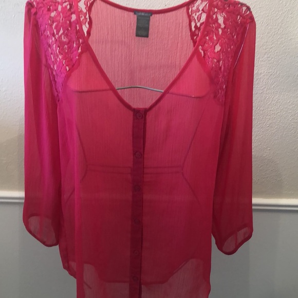 Beautiful pink blouse - Picture 3 of 6